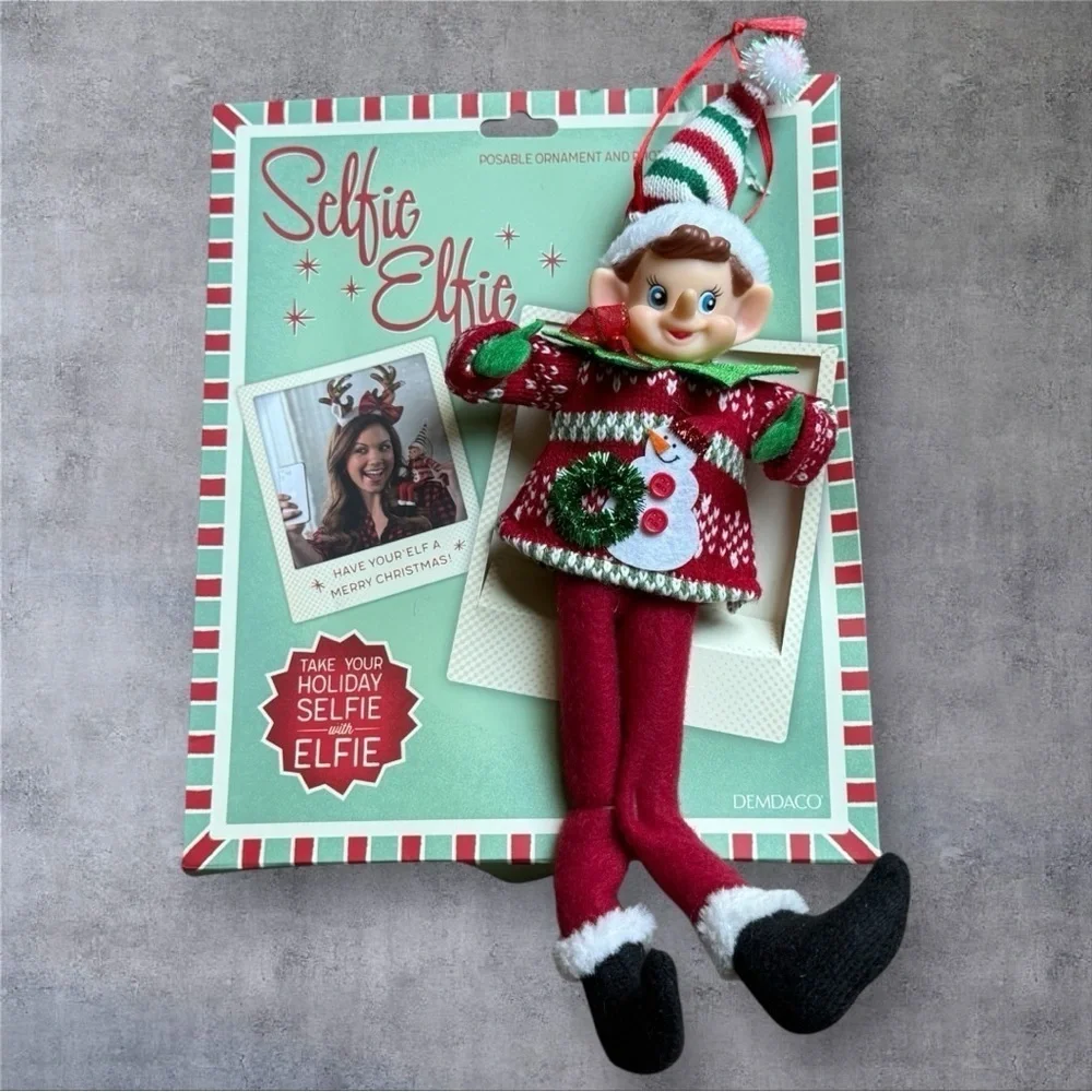 Holiday Selfie Elfie Posable Ornament and Photo Friend!  New In Package